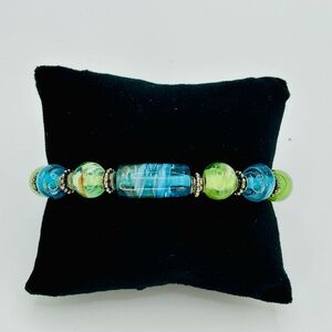 💙💚 Blue & Green Marble Swirl Glass Beaded Bracelet